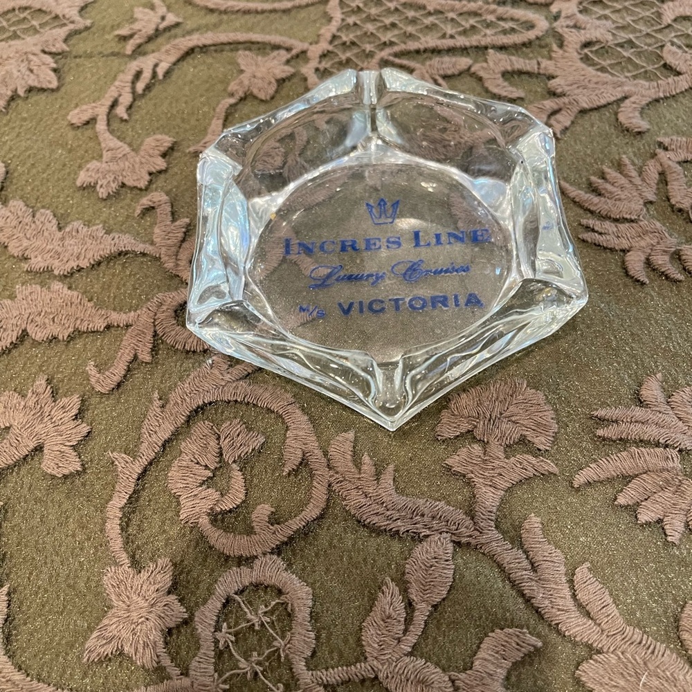 Incres Line luxury cruises by Victoria ashtray